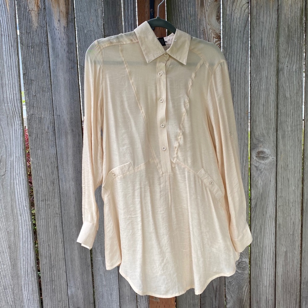 Simply Irresistible Light Yellow Tunic Top